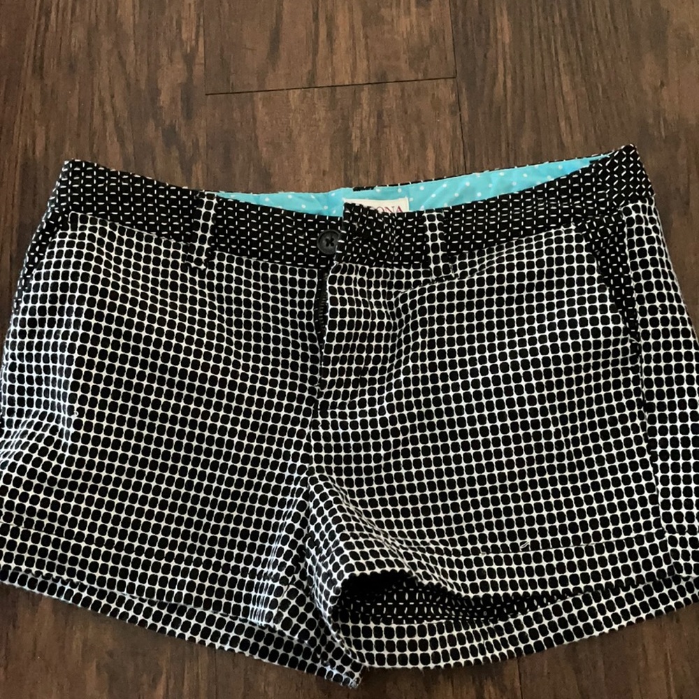 Black and white patterned Merona shorts